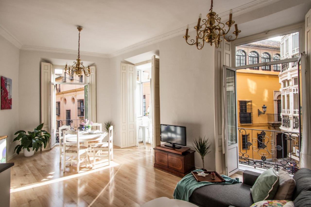 Luminoso Apartamento De Dos Habitaciones Con Vistas A Las Catedral Малага Екстер'єр фото
